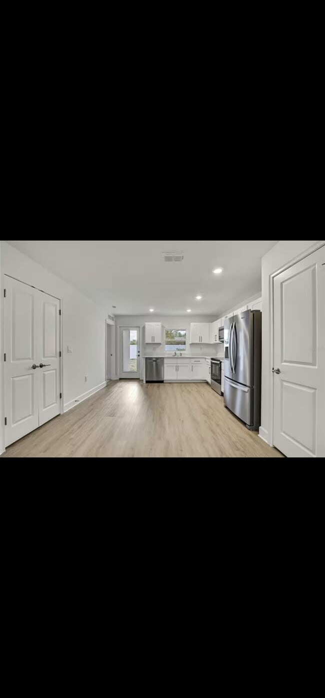 Building Photo - 4097 Jason Rd