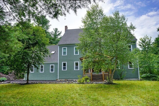 Building Photo - 144 Parmenter Rd