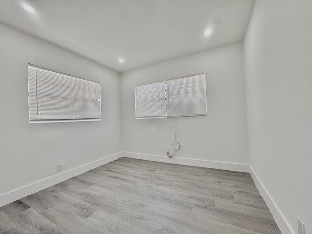 2 BR - CITY CENTER APTS