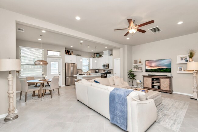 Foto del edificio - 9423 Starlight Oak Dr