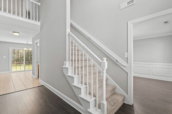 Foto del edificio - 907 Stagecoach Dr