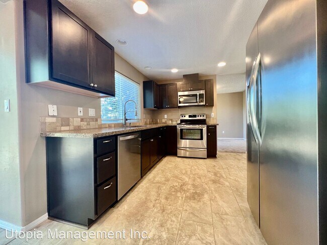 Foto del edificio - 4 br, 2.5 bath House - 21817 NE Palisade Pl