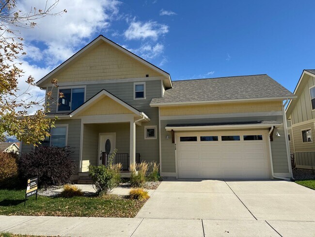 Foto del edificio - 5 bedroom 2.5 Bath home in Bozeman with at...