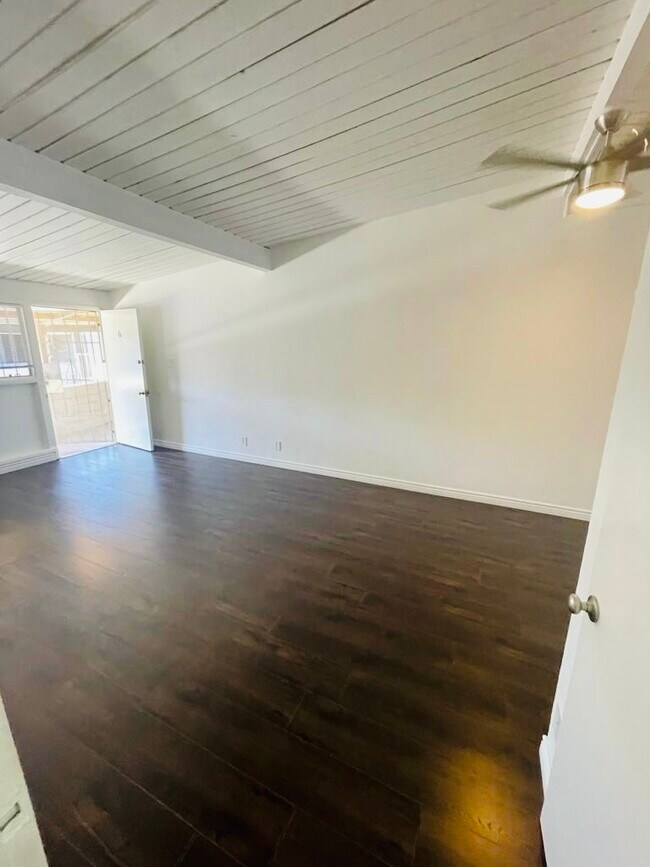 Building Photo - 4115 Palmwood Dr