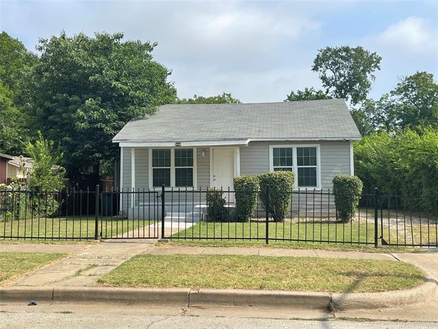 Primary Photo - 1025 Davis Ave
