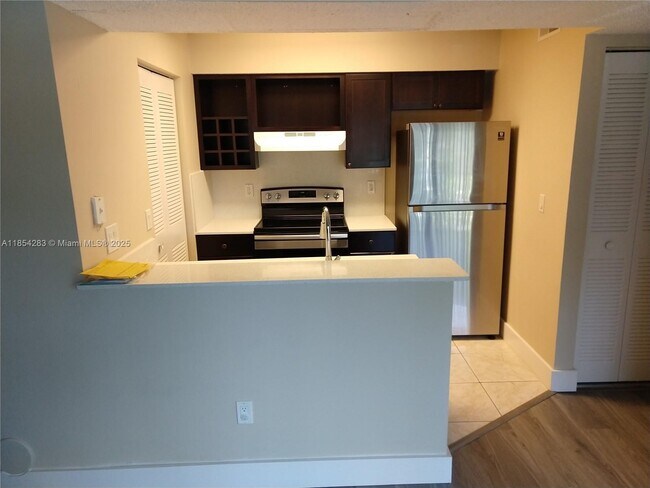 Foto del edificio - 1259 SW 46th Ave