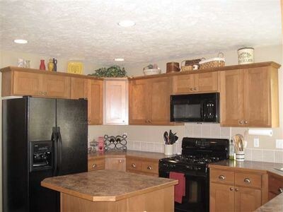 Building Photo - 6712 S Baymont Ct