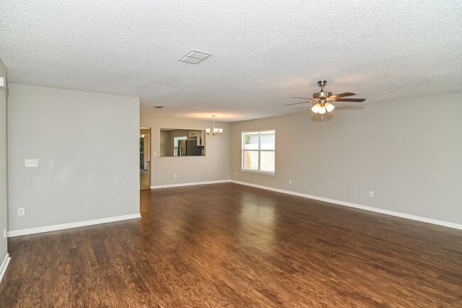 Building Photo - 13434 Ashford Wood Ct E