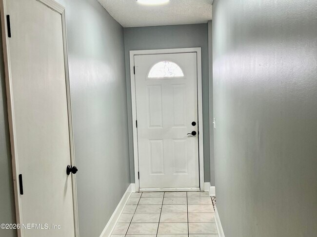 Foto del edificio - 8778 Buzz Ct