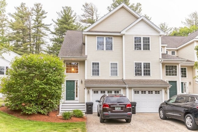 Photo - 60 Barrington Ave Townhome