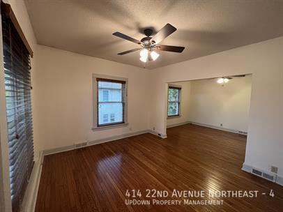 Building Photo - 414 22nd Ave NE