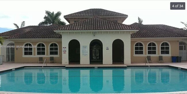 Foto del edificio - 4913 SW 141st Ave