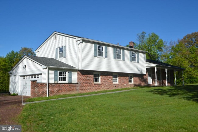 Foto del edificio - 1436 E Lamplighter Ln