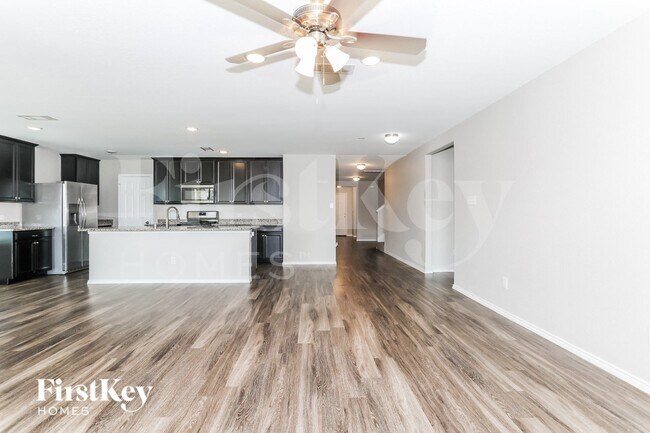 Foto del edificio - 17706 Red Sage Ct