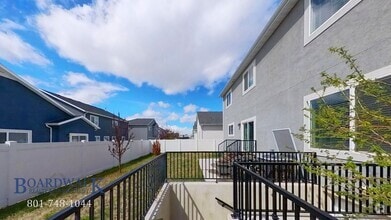 Building Photo - 217 N 590 E