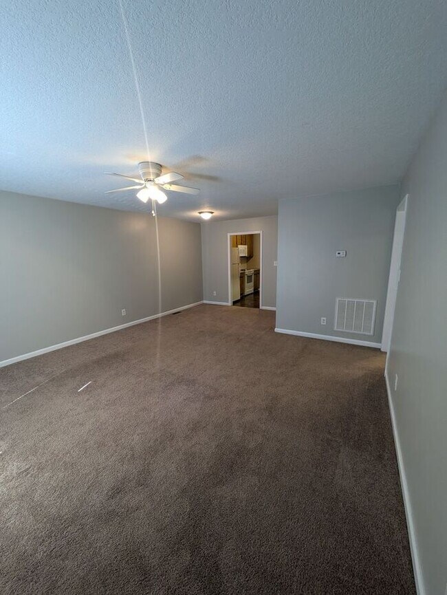 Foto del edificio - 3BD/2BA Unit in Hickory