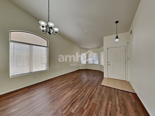 Foto del edificio - 12414 W Rancho Drive