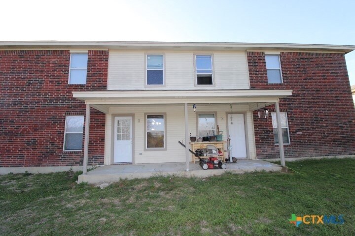 Foto del edificio - 413 Brittney Way