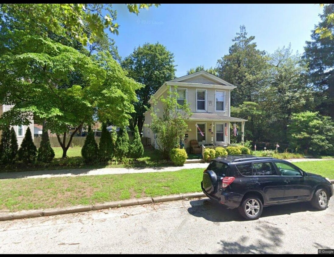 Primary Photo - 332-334-334 Cincinnati Ave