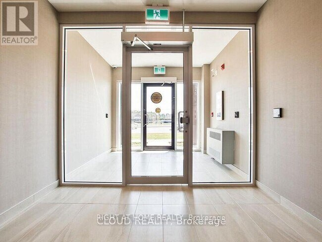 Building Photo - 58 Sky Harbour Dr
