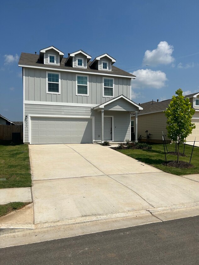 209 Mica Trl, Maxwell, TX 78656 House Rental in Maxwell, TX