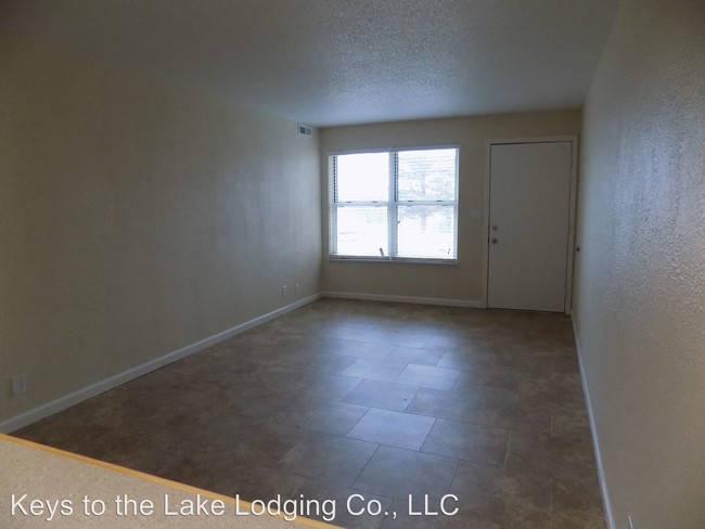 Building Photo - 1098 Passover Rd
