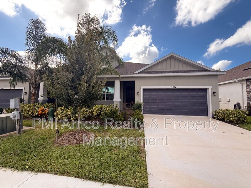 Foto principal - 5814 Stockport St