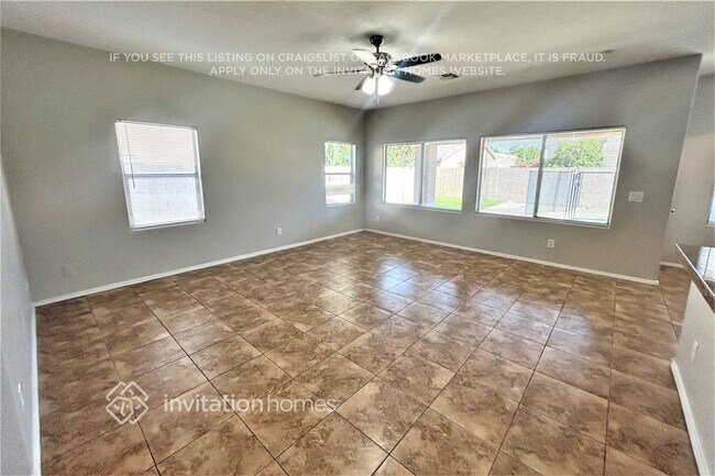 Building Photo - 16031 W Evans Dr