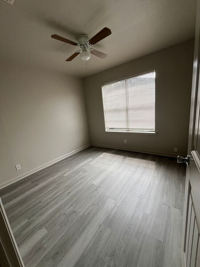 Foto del edificio - Home for Rent