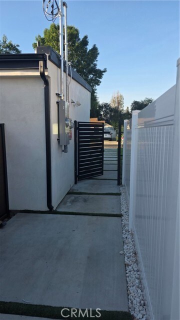 Building Photo - 22730 Mariano St