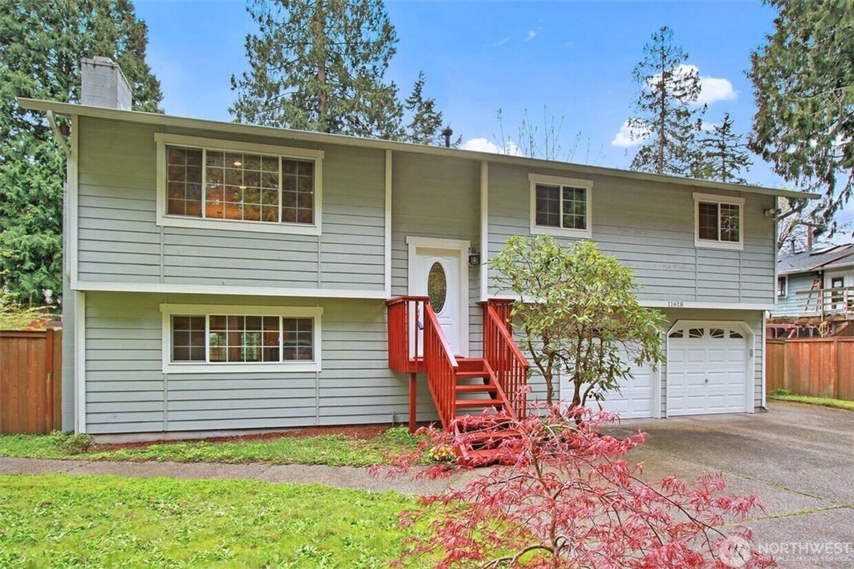 Foto principal - Kirkland Single family house SFH 3 bds 2 b...