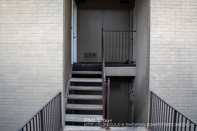 Building Photo - 4419 Rosehaven Ct
