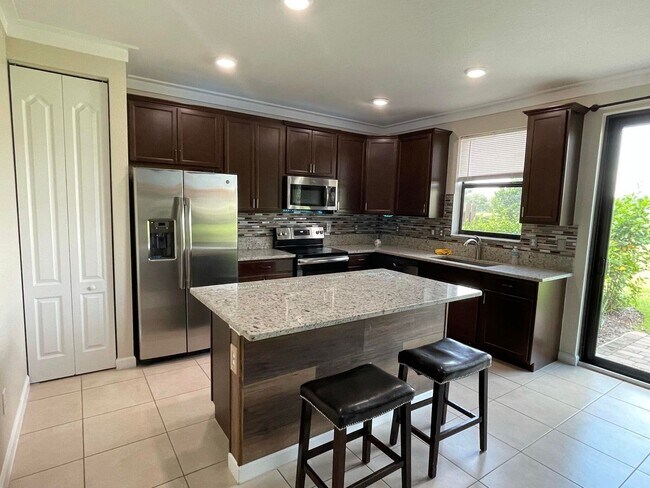 Foto del edificio - 12839 Anthorne Ln