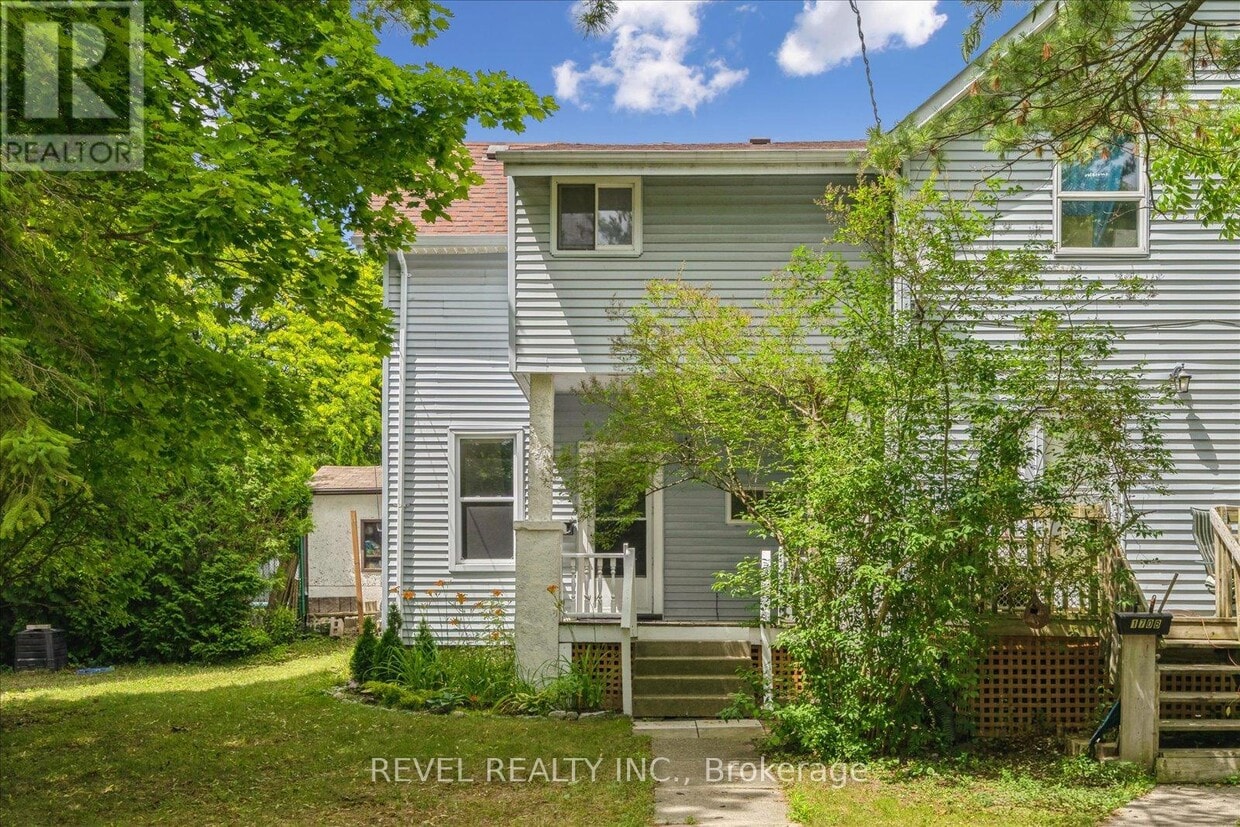 Primary Photo - 170 James St E