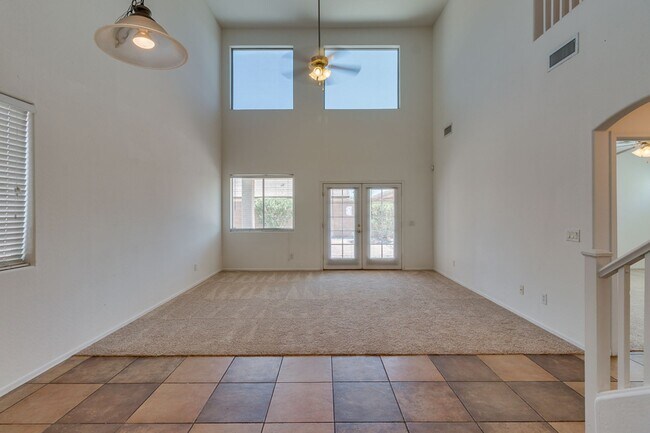 Foto del edificio - 4 Bedroom + Large Loft