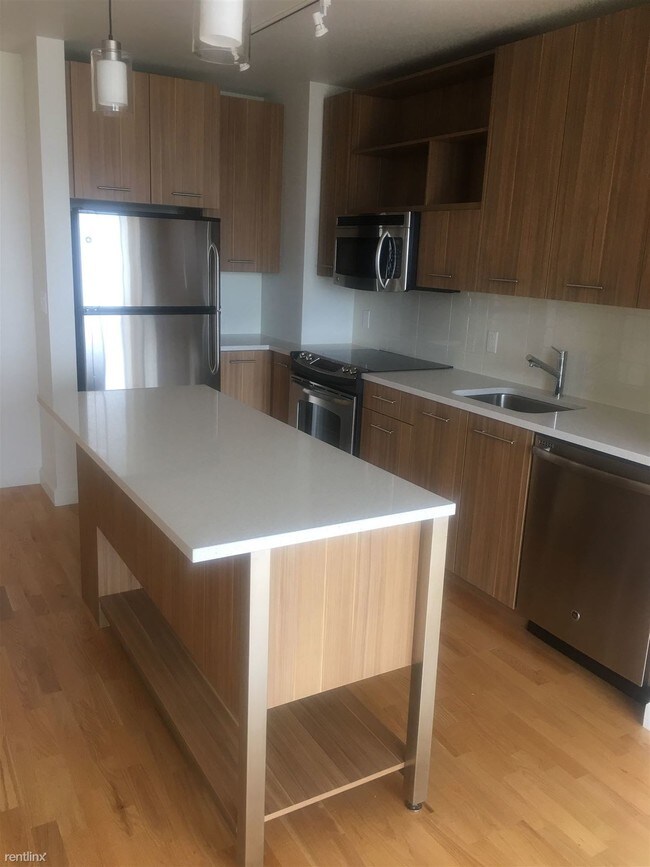 Foto del edificio - 661 Washington St