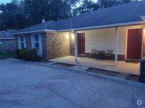 Building Photo - 3141 Old Missouri Rd