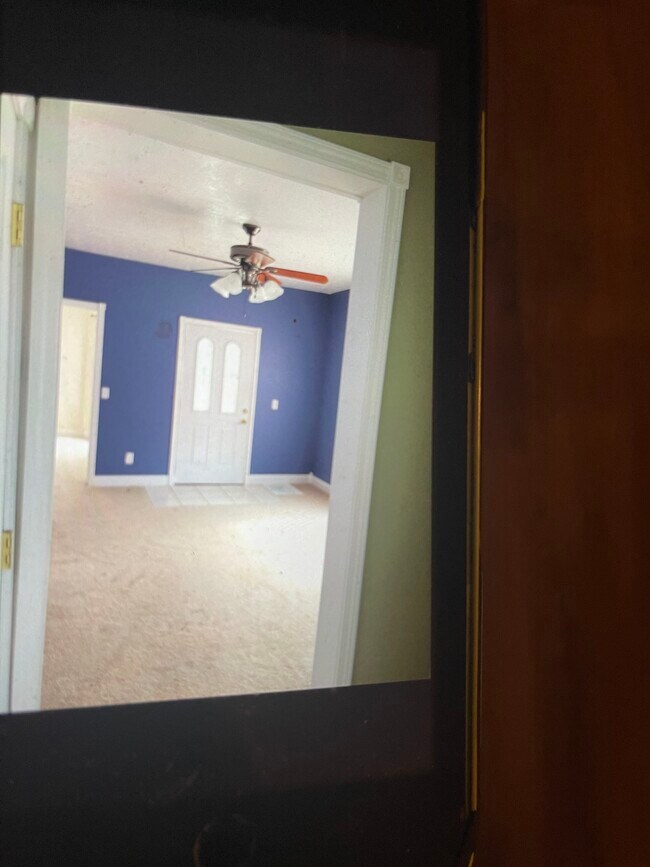 Recently remodeled in excellent condition. - 519 Curtis St