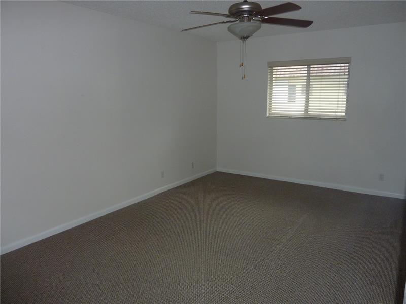 Building Photo - 4073 SW 52nd St
