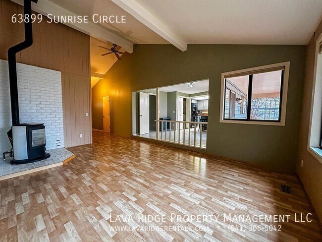 Foto del edificio - 63899 Sunrise Cir