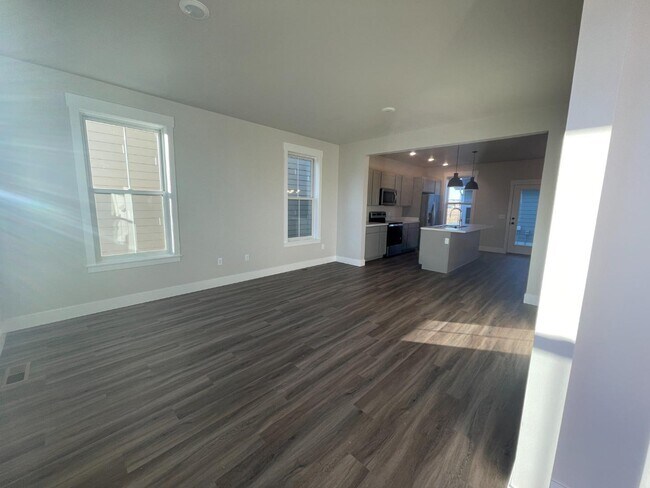 Building Photo - 6119 Northstead Ave
