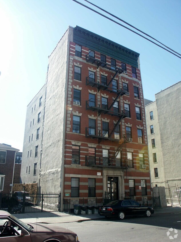 518 E 139th Street - 518 E 139th St
