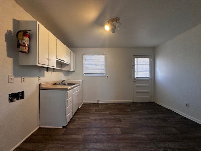 Foto del edificio - 407 E Florida St