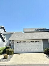 Building Photo - 12168 Mt Vernon Ave