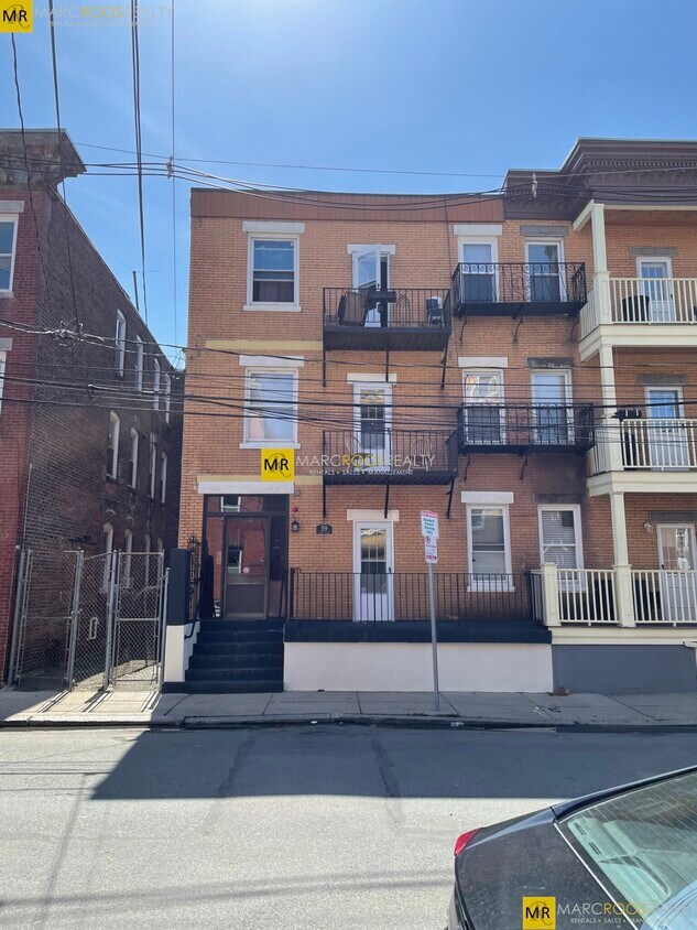 Foto del edificio - 60 Lubec St