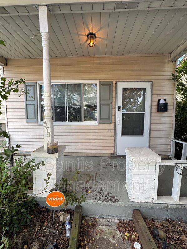 Building Photo - 375 Copperfield Ave