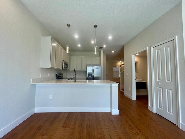 Building Photo - 6159 Park Promenade Way