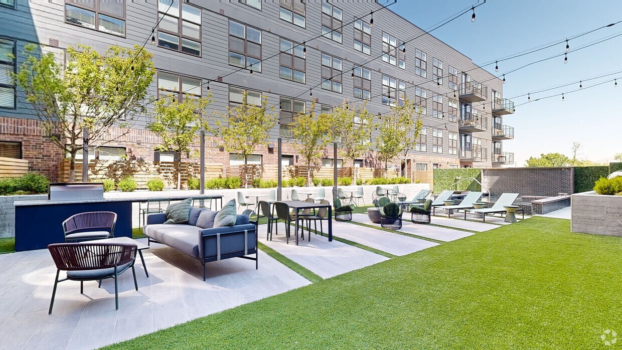 Photo - Slate Apartments