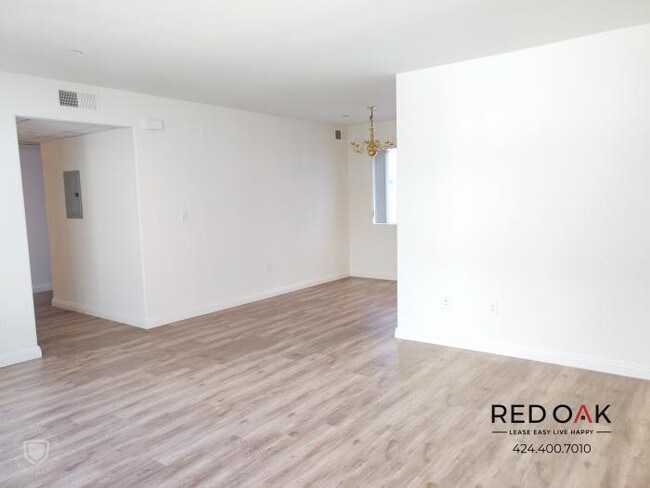Foto del edificio - 2 bedroom in Los Angeles CA 90057