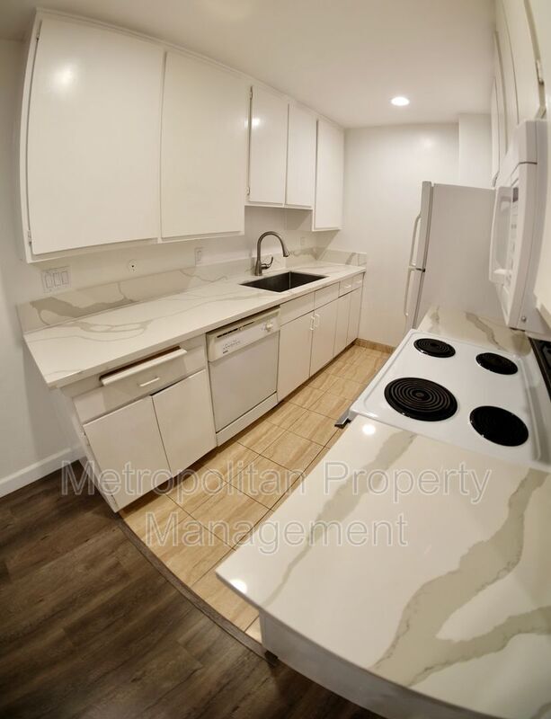 4600 Lamont St Unit 4118, San Diego, CA 92109 Condo for Rent in San